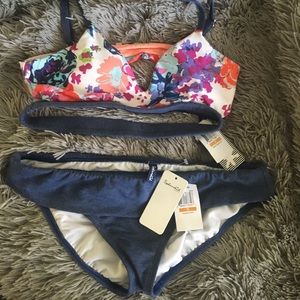 Splendid brand bikini swimsuit NWT S